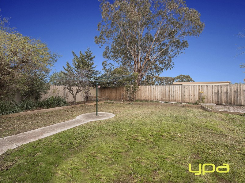 271 Centenary Avenue, Melton West VIC 3337