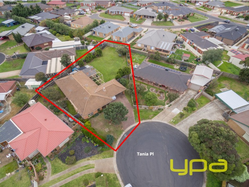 2 Tania Place, Melton West VIC 3337