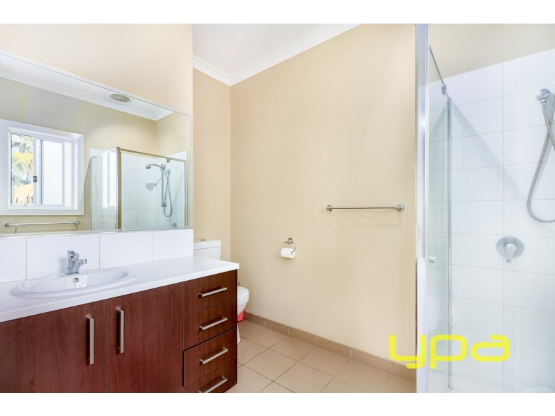 3/16 Marlo Drive, Melton West VIC 3337