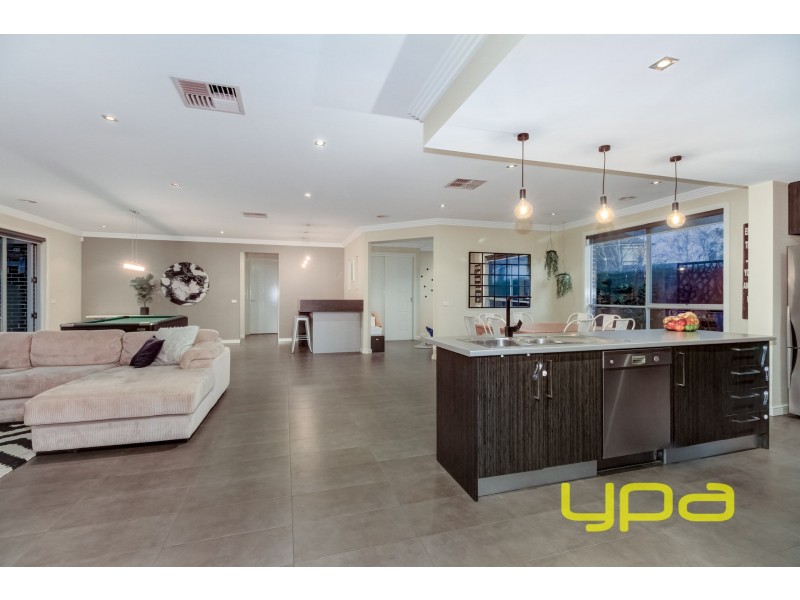 6 The Terrace, Melton VIC 3337