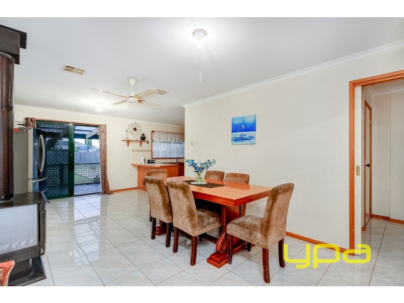 6 Marlo Drive, Melton West VIC 3337