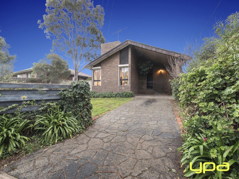 48 Manson Drive, Melton South VIC 3338