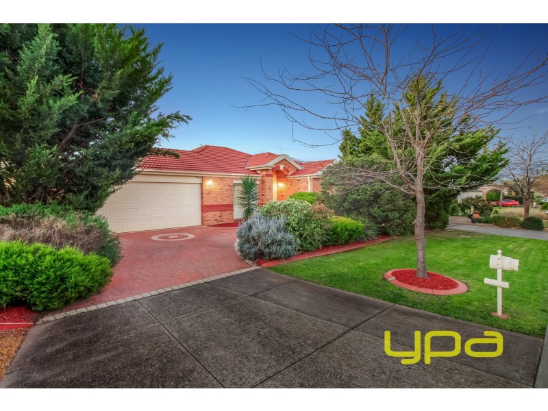 14 Meadowglen Drive, Melton West VIC 3337