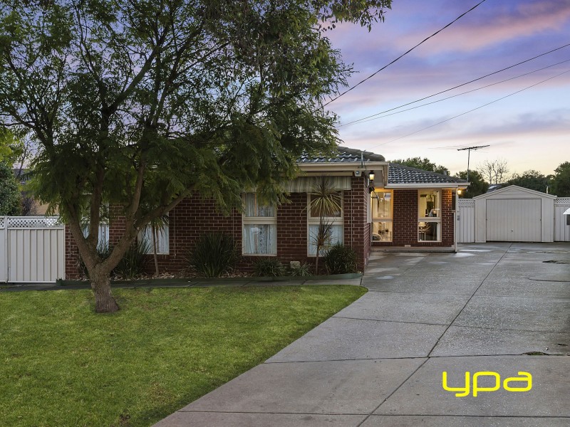 3 Corr Grove, Melton VIC 3337