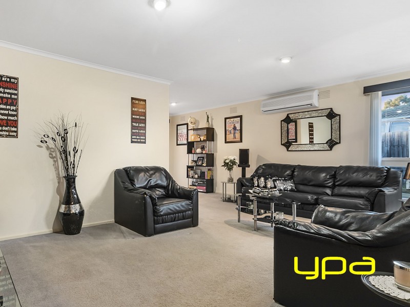 3 Corr Grove, Melton VIC 3337