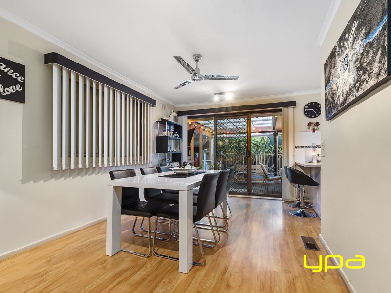 3 Corr Grove, Melton VIC 3337