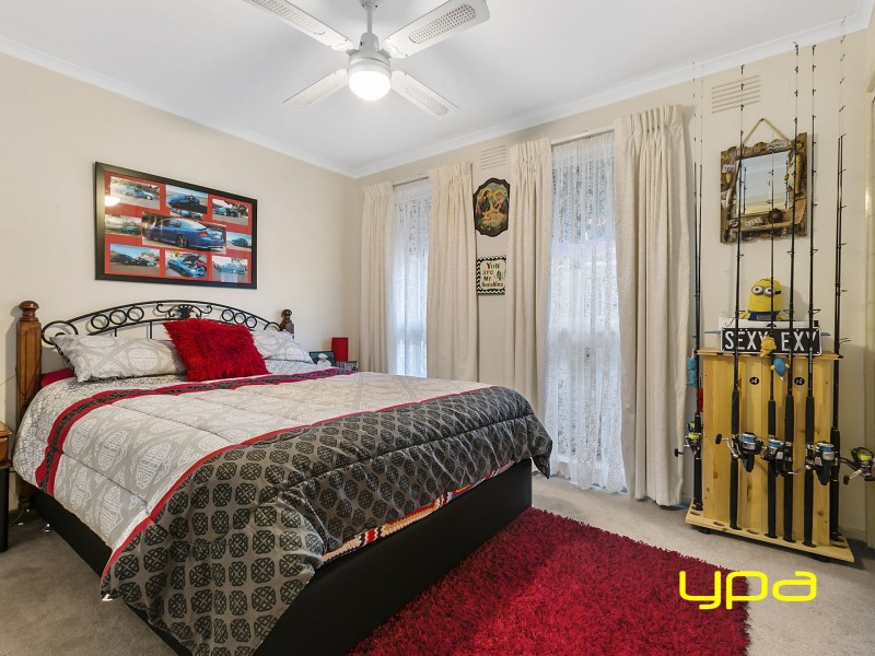 3 Corr Grove, Melton VIC 3337