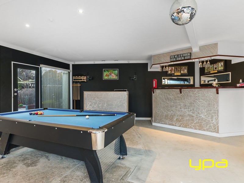 3 Corr Grove, Melton VIC 3337