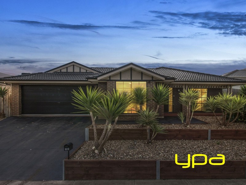 92 Dalray Crescent, Kurunjang VIC 3337