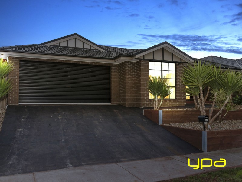 92 Dalray Crescent, Kurunjang VIC 3337
