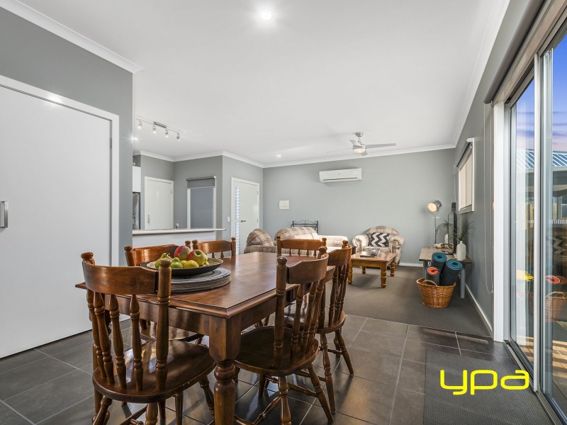 2/4 Anderson Street, Bacchus Marsh VIC 3340