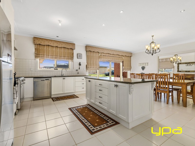 29 Ruxton Way, Hopetoun Park VIC 3340