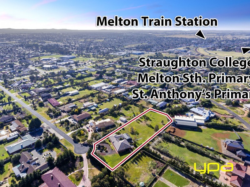 8 Campbell Court, Brookfield VIC 3338