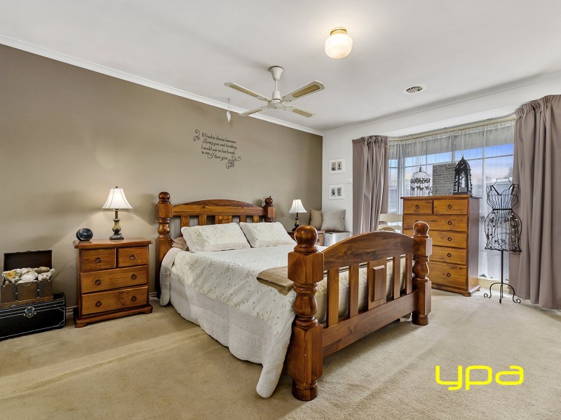 10 Rae Court, Darley VIC 3340