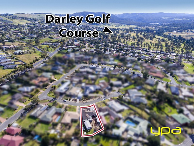 10 Rae Court, Darley VIC 3340