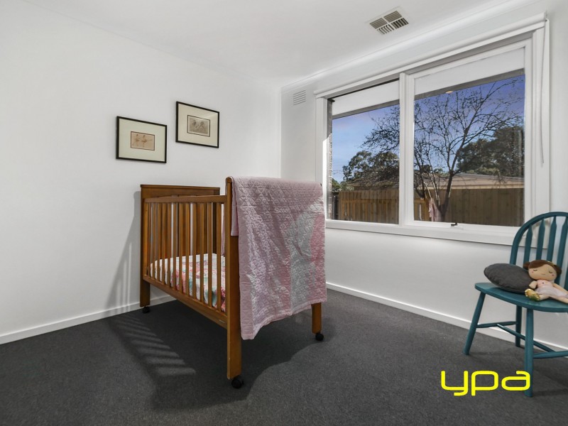 14 Hornbuckle Crescent, Melton VIC 3337