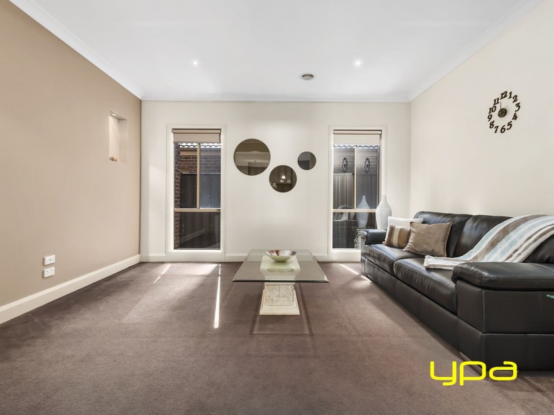 7 Silverleaf Drive, Melton VIC 3337