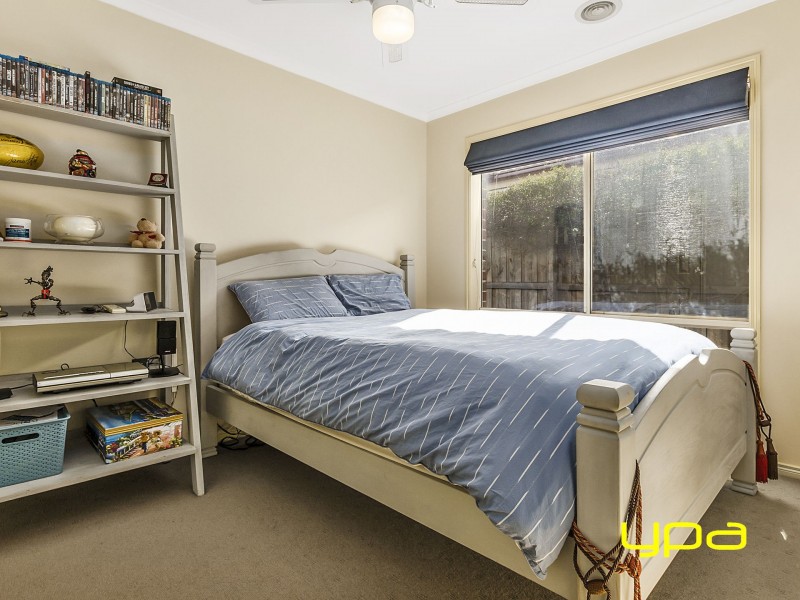 4 Bluebell Court, Melton West VIC 3337