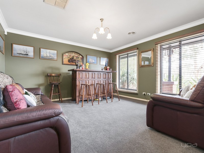 30 Ironbark Way, Brookfield VIC 3338