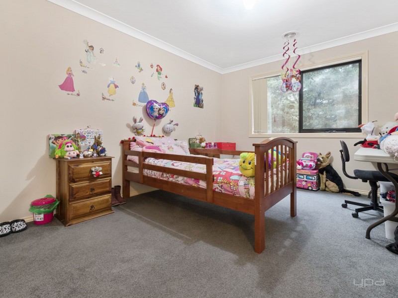 30 Ironbark Way, Brookfield VIC 3338