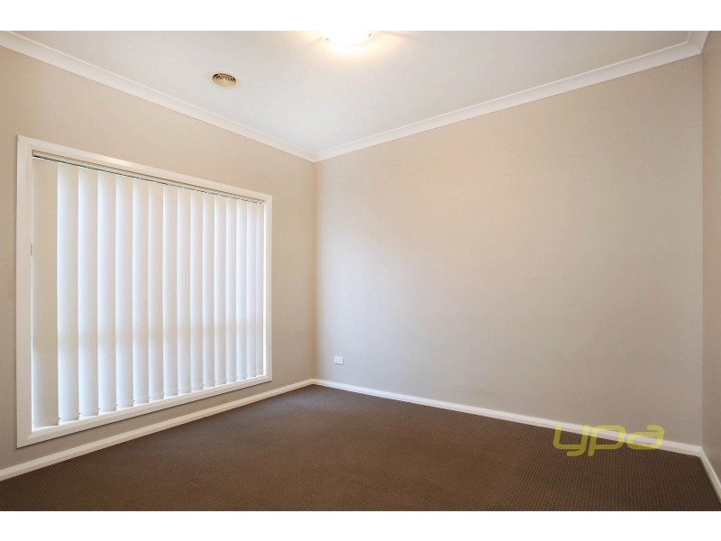 21 Turpentine Road, Brookfield VIC 3338