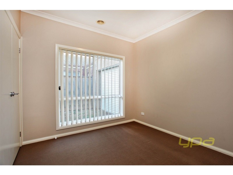 21 Turpentine Road, Brookfield VIC 3338