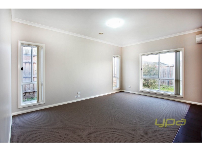 21 Turpentine Road, Brookfield VIC 3338