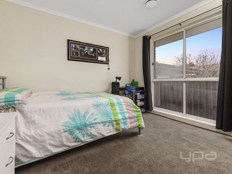 13 Simon Court, Brookfield VIC 3338