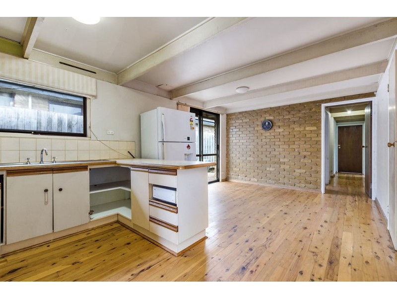 5 Cassia Road, Melton VIC 3337