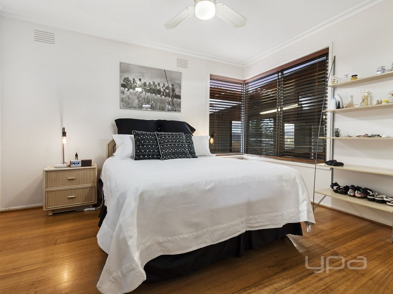 9 Bittern Street, Melton VIC 3337