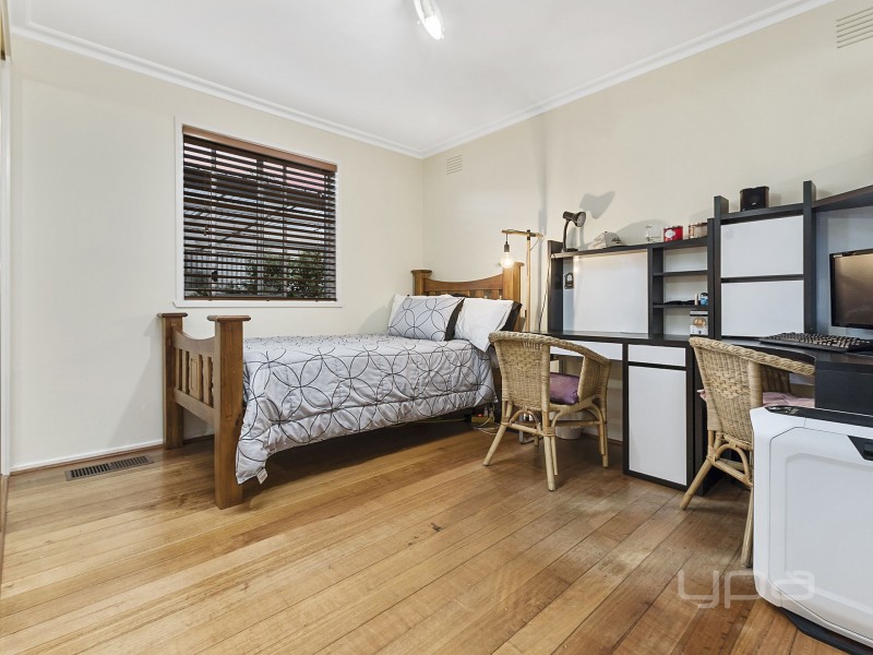 9 Bittern Street, Melton VIC 3337