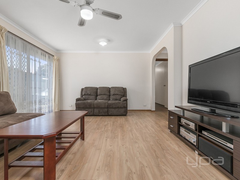 14 Mitchell Road, Melton South VIC 3338