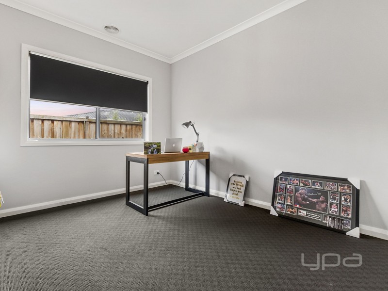 9 Lilac Court, Melton West VIC 3337