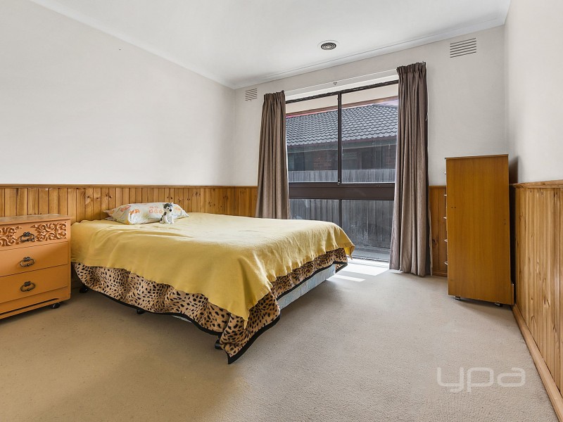 48 Coburns Road, Melton South VIC 3338