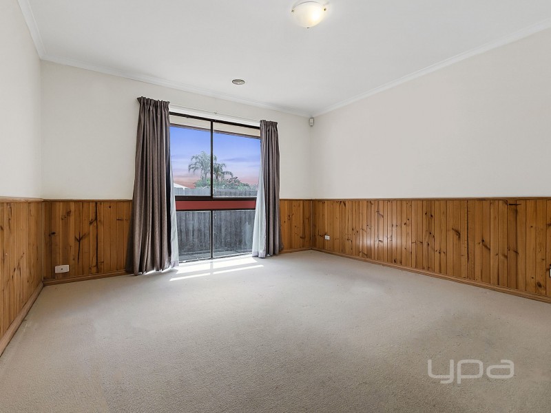 48 Coburns Road, Melton South VIC 3338