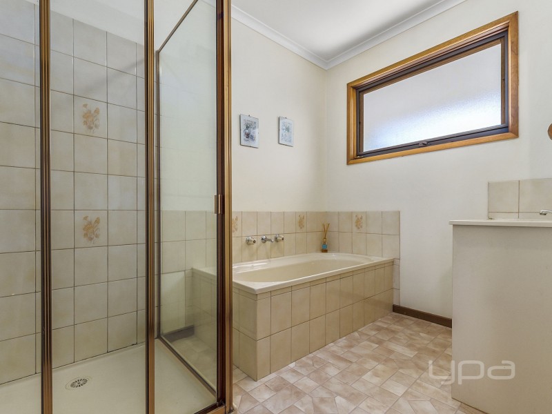 7 Warianna Court, Kurunjang VIC 3337