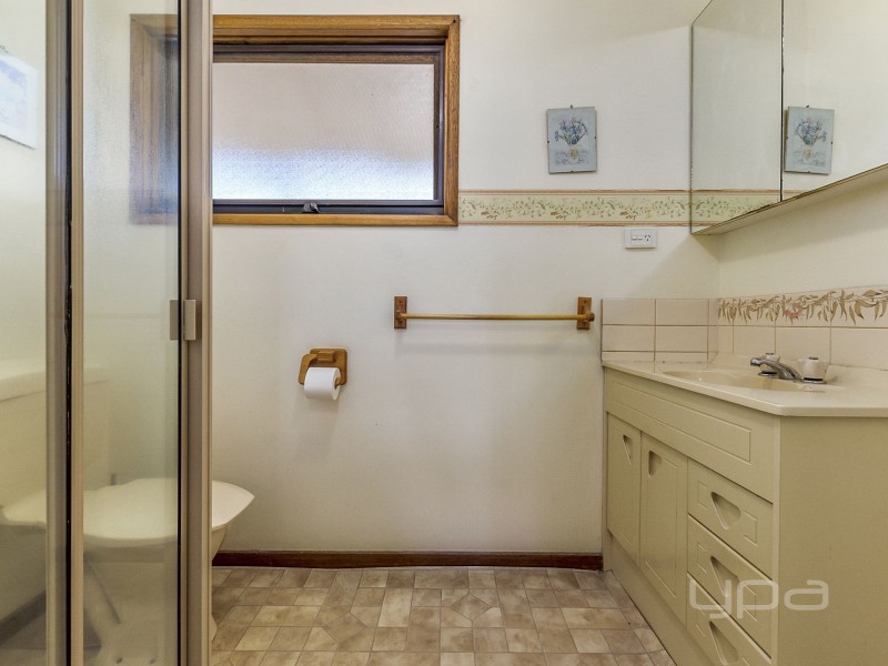 7 Warianna Court, Kurunjang VIC 3337