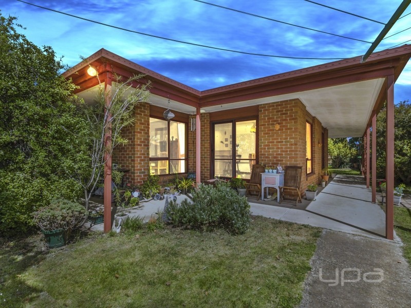 7 Warianna Court, Kurunjang VIC 3337