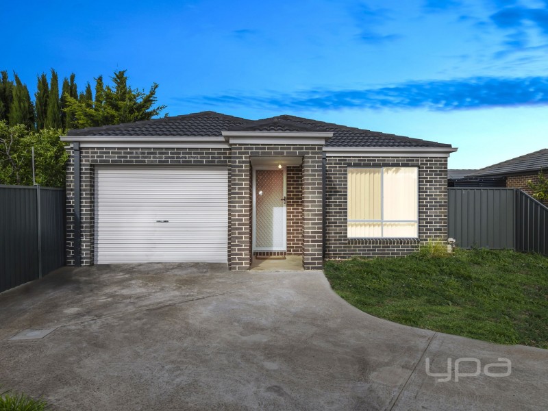 5 Poplar Close, Melton VIC 3337