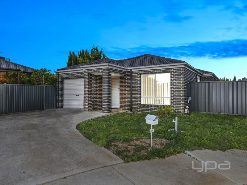 5 Poplar Close, Melton VIC 3337