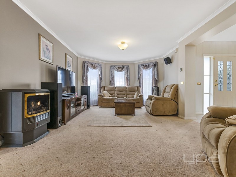 46 Westlake Drive, Melton West VIC 3337