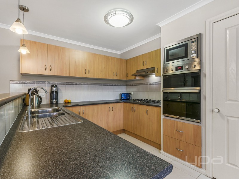 46 Westlake Drive, Melton West VIC 3337