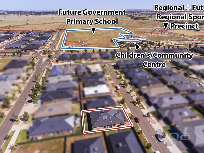 12 Jasper Way, Melton South VIC 3338