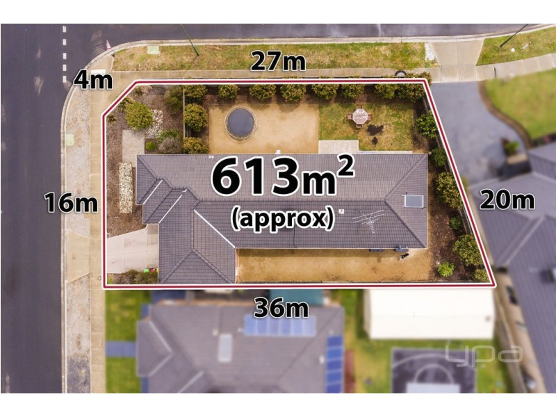 14 Oak Park Drive, Melton West VIC 3337