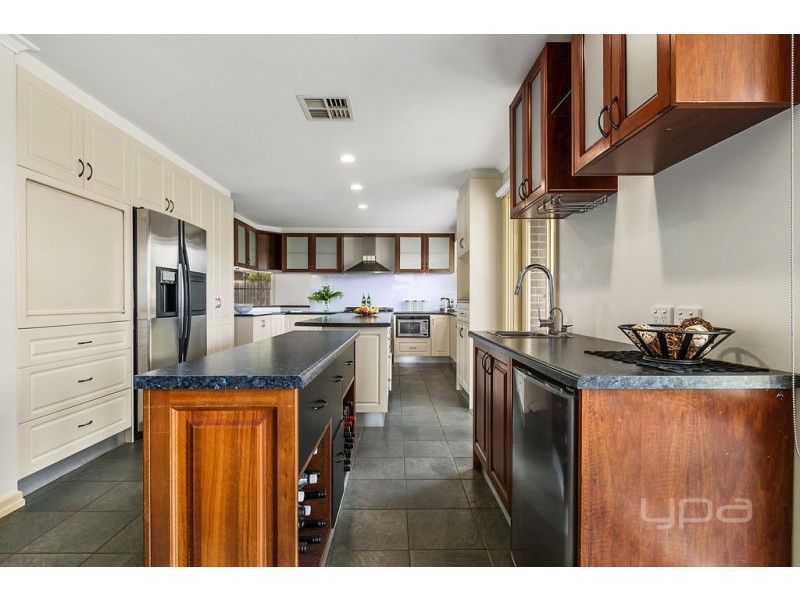 211-213 Gisborne-Melton Road, Kurunjang VIC 3337