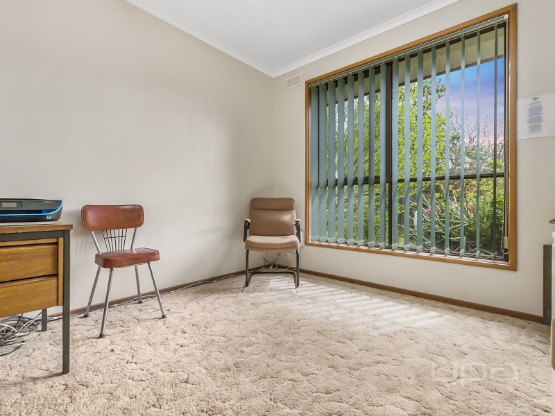 43 Blamey Drive, Melton South VIC 3338