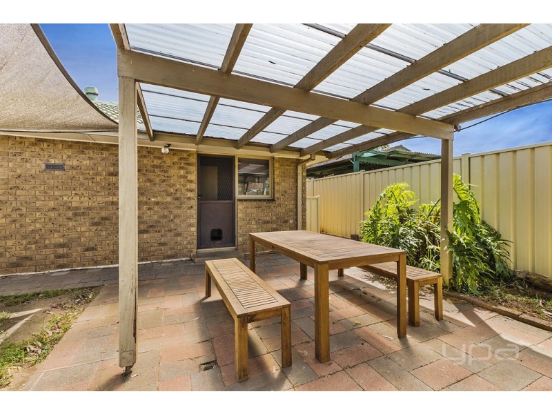 10 Murray Street, Melton South VIC 3338