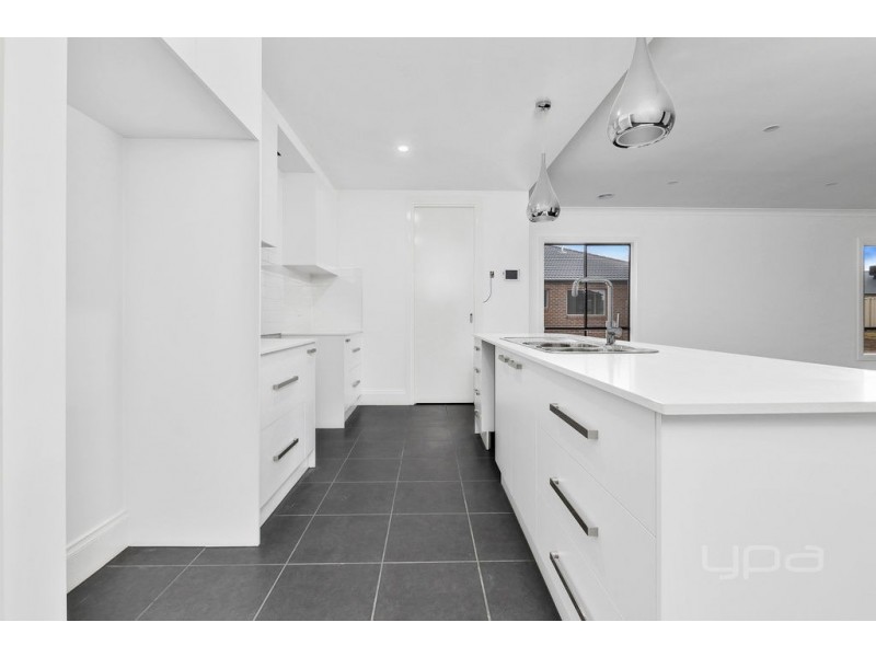 15 Karinya Way, Harkness VIC 3337