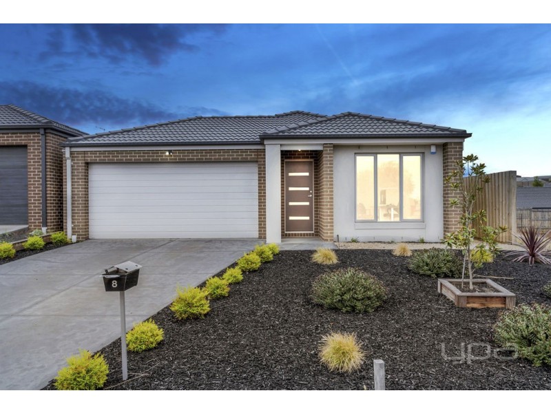 8 Forest Court, Bacchus Marsh VIC 3340