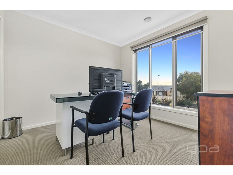 8 Forest Court, Bacchus Marsh VIC 3340